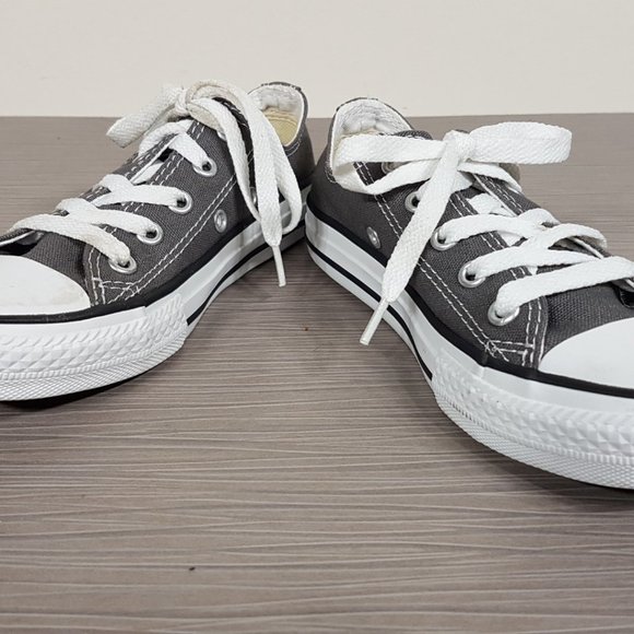 Converse Kids Chuck Taylor All Star Core Low-Top Sneakers Grey Size 12 (4-10 yr) - Picture 4 of 10